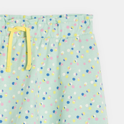 تنورة قصيرة خضراء اللون من...